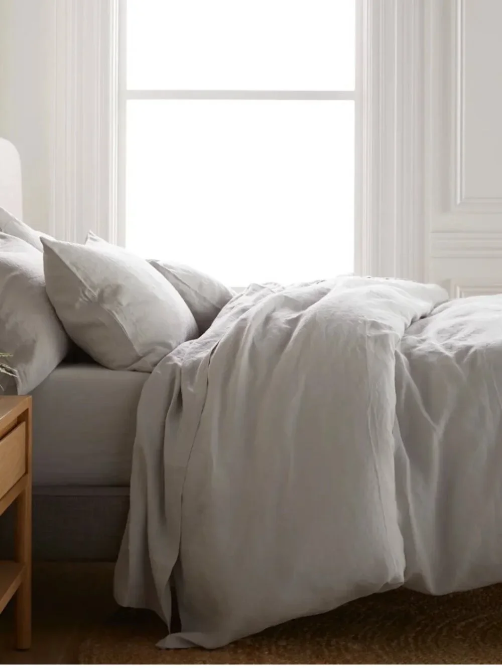 Quince European Linen Duvet Cover King/Cal King Natural Chambray